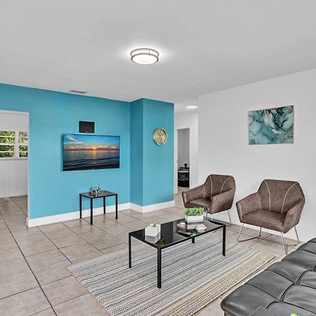 Modern 2Br Oasis Mins To Beach & Casino Db2 데이니아 비치 외부 사진