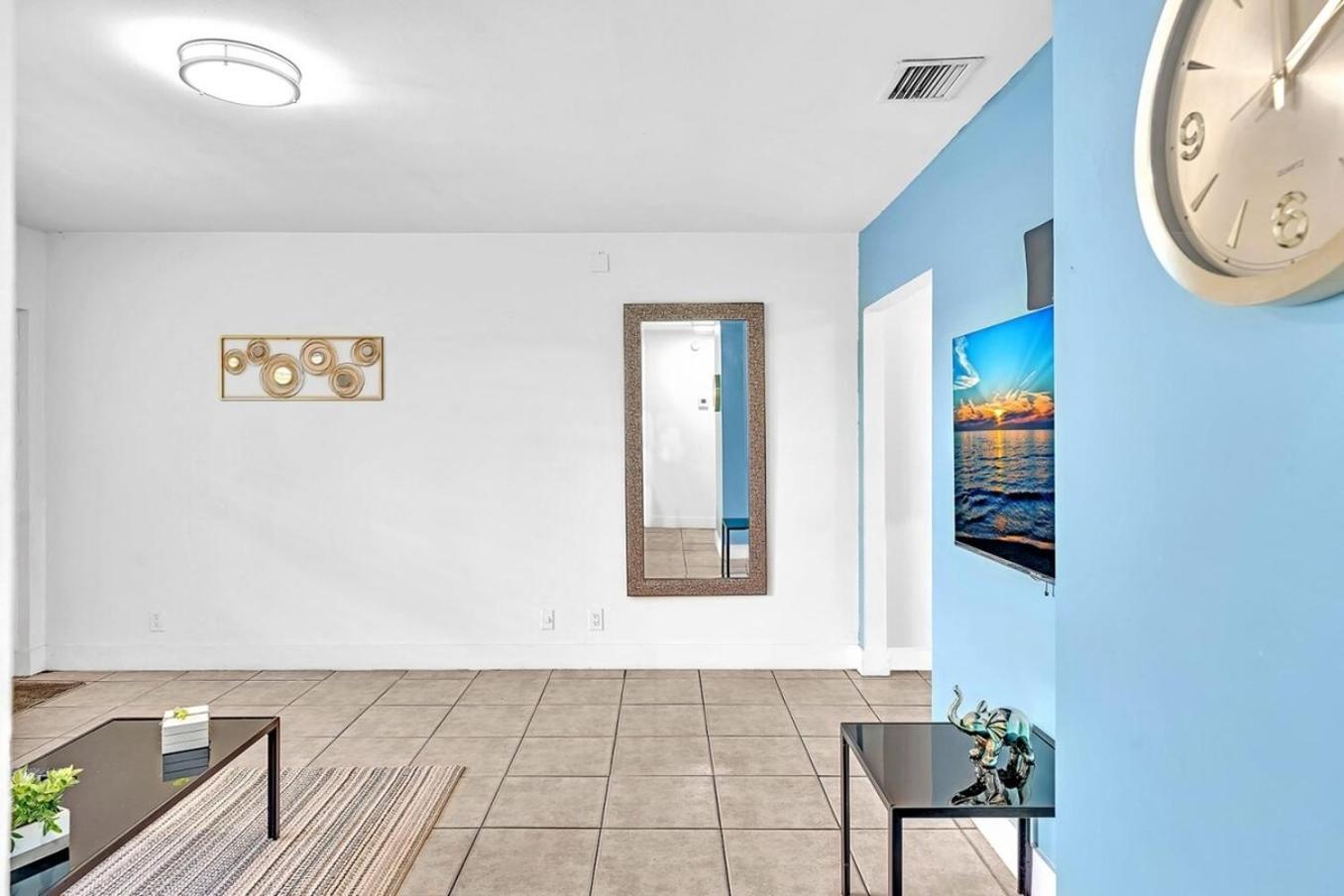 Modern 2Br Oasis Mins To Beach & Casino Db2 데이니아 비치 외부 사진